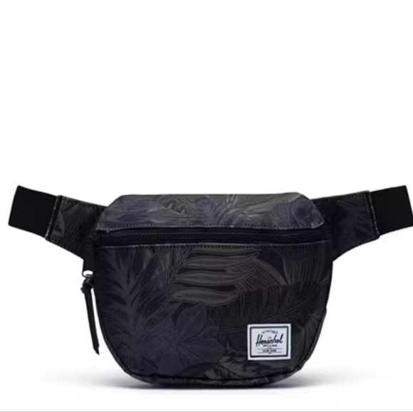 NWT- Herschel Supply Co Fifteen Hip Pack - Picture 1 of 5